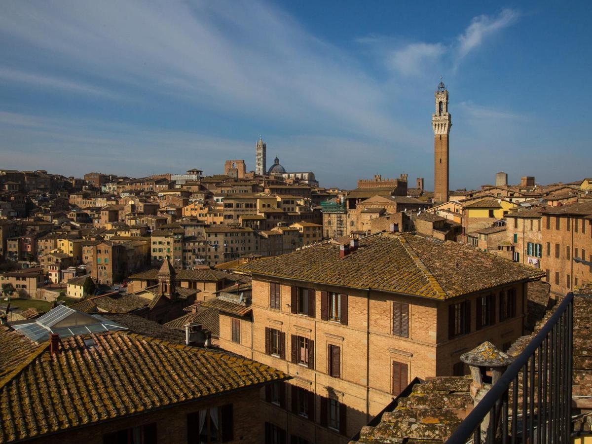 Appartamento Panoramico San Martino 12 Siena Exterior foto